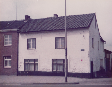 2381 Voormalig woonhuis van de familie Bos aan de Schaesbergerstraat