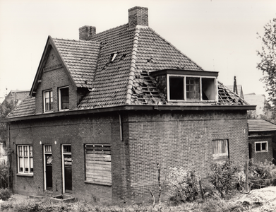 2462 Panden Staatsmijnstraat 17-19. Gesloopt in 1965