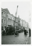 F006209 Transport van de brandkast van de Sociale Dienst der gemeente Kampen van de Buiten Nieuwstraat naar de nieuwe ...