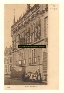 F001349 Het Oude Raadhuis aan de Oudestraat, het gebouw zoals het er nu staat is van na de brand in 1543.