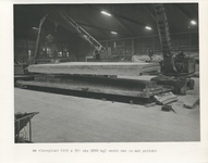 F013453-11 Serie foto's over een produktie proces van Schokbeton, van de door John Johansen uit New Canaan, ...