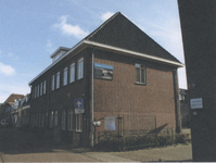 F013576 Het gebouw van het gemeentearchief in de Molenstraat.