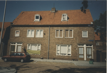 F013654 Duplexwoningen aan de Nassaustraaat.