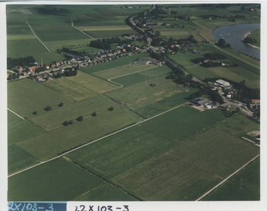 F014524 Luchtfoto 's-Heerenbroek met Zwolseweg.