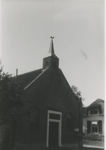 F014614 Kerkje in Kamperveen.