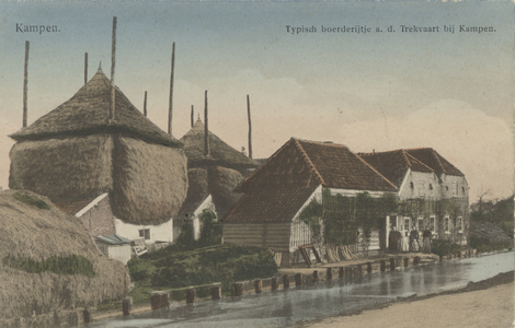 F014622 Ansichtkaart IJsselmuiden Boerderij aan de Trekvaart.