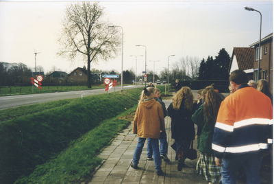 F016034 Boomplantdag 1998 in IJsselmuiden.