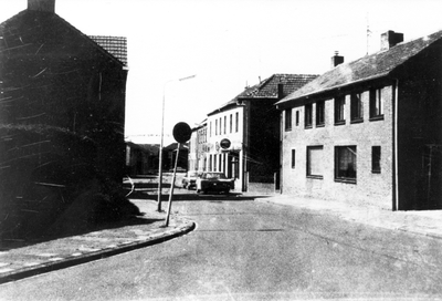 1883 Dorpstraat