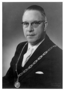 4586 Portret burgemeester H.M.J.Dassen