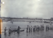 34 In het zeebad aan de Voorst