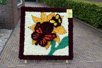 449 Aangepast bloemencorso in Sint Jansklooster in verband met het coronavirus: Route '21. Fietstocht langs de ...