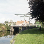 1030 Brug in de Kerklaan te Belt-Schutsloot omstreeks 1990