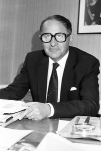 395 W. Tuik, burgemeester van Brederwiede 1981-1993