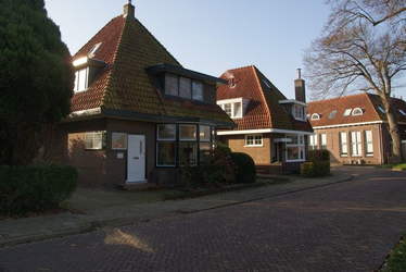 5051 Noordersingel 11 (l) en 12 (m), Steenwijk