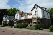 10232 J H Tromp Meestersstraat 11, 13 en 15, Steenwijk: Villa Botha , Stein en De Wet 