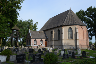 10572 Veneweg 188, Wanneperveen: Nederlands hervormde kerk en begraafplaats