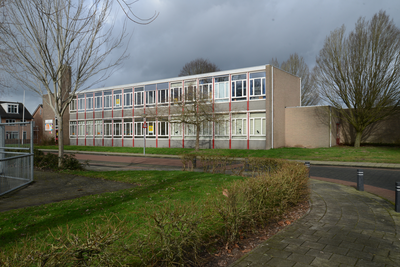 11293 Voormalig schoolgebouw van de Emmaschool, Willem van Engenstraat 75, Steenwijk