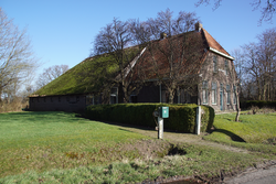 11339 Boerderij De Hartkamp (1953), Barsbeek 76, Sint Jansklooster