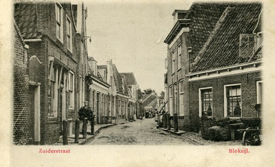 574 De Zuiderstraat te Blokzijl, [1910-1940]