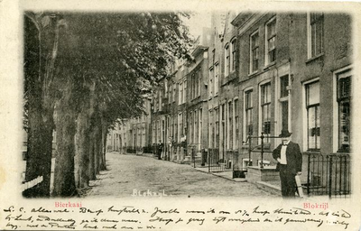 587 De Bierkade te Blokzijl omstreeks 1903, 1903