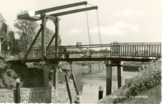 914 De Havenbrug te Vollenhove omstreeks 1963, [1963]