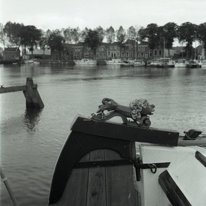 104 De Kolk, met zicht op de Noorderkade, te Blokzijl in 1972