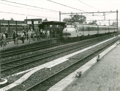 1306 Het NS station te Steenwijk in 1985