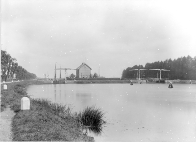  Sluis te Nigtevecht tussen Merwedekanaal en de Vecht, 1903