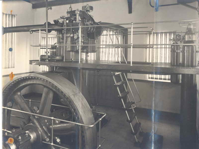  Foto van een deel van dieselmotorgemaal van polder Nieuwe Bullewijk, 1912