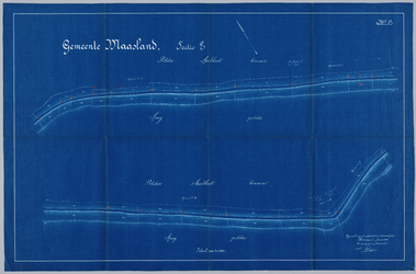 8662-9a Situatie Maasdijk met aangrenzende percelen in de gemeente Maasland sectie E