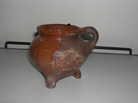 D- (rest nummer afgesleten Kleine kookpot, 1550-1600