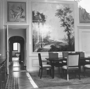 420 Interieur van de kamer van de dijkgraaf in het Gemeenlandshuis te Delft., 1975