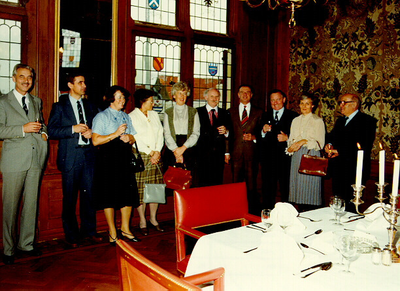 1152 Ontvangst met warme lunch in de vergaderzaal van het gemeenlandshuis te Maassluis van de ambassadeurs van België ...