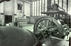 1772 Machinehal in het dieselgemaal mr.dr. C.P. Zaaijer te Maassluis, 1957