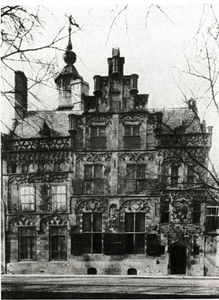 1976 Voorgevel van het Gemeenlandshuis aan de Oude Delft 167 te Delft