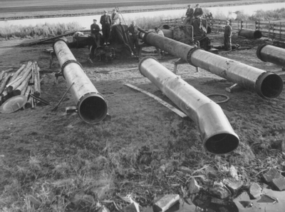 697 Het dieselgemaal aan de Rotte bij Zevenhuizen als onderbemalingsinstallatie., (1947?)