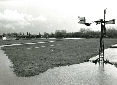 2386 Maalpeil in de Dijkpolder te Maasland ten gevolge van storm op 1 en 2 mei 1979., 1979/mei/2