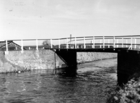 187 De brug nr. 3 over het Zwethkanaal bij Westerlee ('s-Gravenzande), gebouwd ca. 1890, gesloopt 1962., z.j.