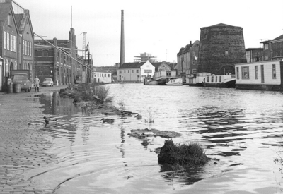 858 Wateroverlast in Schiedam ten gevolge van hoge boezemwaterstand., 1965