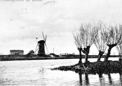 933 De Poldervaart en de Babbersmolen van de Babberspolder bij Kethel (Schiedam), gezien naar het noordwesten., 1907