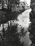 FOTO-000008 Dobbewatering uitmondend in de Rijn, nabij de Vink, 1965