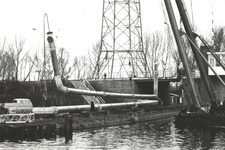 FOTO-001002 Aanleg rioolwater-transportleiding Leiderdorp-Leiden, 1970/1971