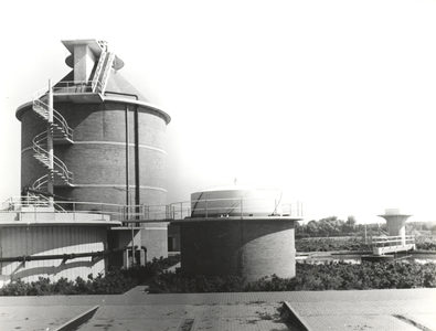 FOTO-001052 Overzichtsfoto van de afvalwaterzuiveringsinstallatie te Noordwijkerhout, 1969