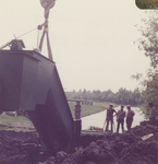 FOTO-600074 Het plaatsen van een nieuw gemaal in de Hofpolder, 1980