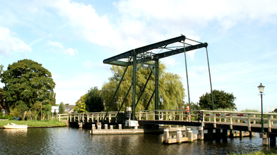 FOTO-850147 Vijfhuizerbrug over de Ringvaart Haarlemmermeerpolder, 26-08-2009