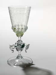 KGV-000112 Vleugelglas, circa 1685-1702