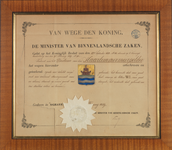 PRT-0193 Wapendiploma waarbij de minister van Binnenlandse Zaken verklaart aan het bestuur van de Haarlemm..., februari 1859