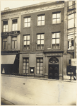 FOTO_00158 Voorgevel van het gemeenlandshuis van Schieland aan de Korte Hoogstraat, voor 1920