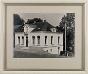 FOTO_00468 Het Waardhuis van het hoogheemraadschap van de Krimpenerwaard aan de IJsseldijk 442 te Krimpen aa..., 1957