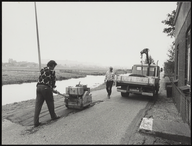 FOTO_00598 Reconstructie van wegen, zomer 1987